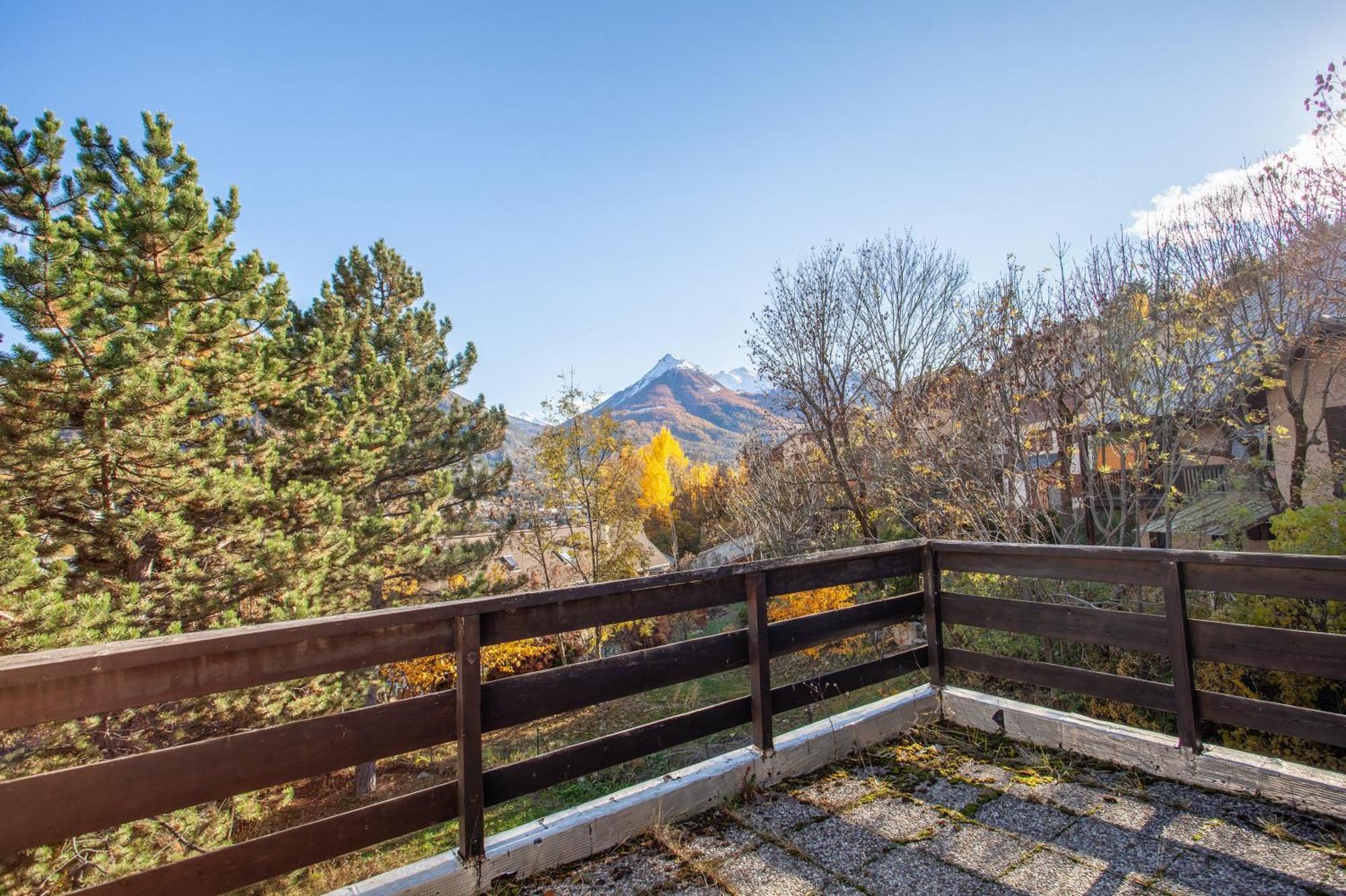 Chalet Confortable A Briancon Avec Vue Sur Montagne מראה חיצוני תמונה